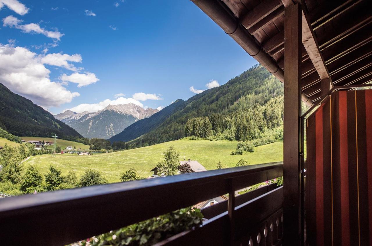 Hotel Muehlwald エクステリア 写真